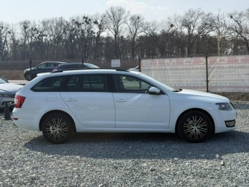 Skoda Octavia III Kombi 2.0 TDI 150KM 2016 Škoda Octavia Skoda Octavia 2.0TDi 150KM 2015r, zdjęcie 9