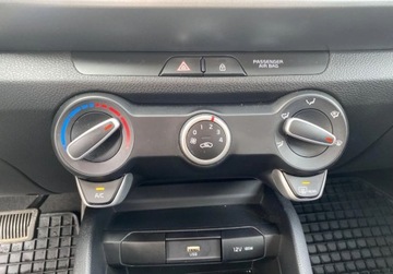 Kia Stonic Crossover Facelifting 1.0 T-GDI 100KM 2023 Kia Stonic ZAKUP ZDALNY Kia Stonic 1.0 100KM wersja MSMART, PL Salon, ASO, zdjęcie 19