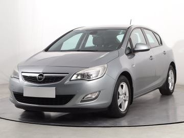 Opel Astra J Hatchback 5d 1.6 Twinport ECOTEC 115KM 2010 Opel Astra 1.6 16V, Klima, Klimatronic,ALU, zdjęcie 1