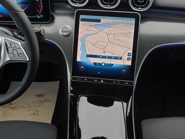 Mercedes Klasa C W206 Limuzyna 1.5 200 204KM 2025 MERCEDES-BENZ C Klasa 200 Avantgarde Sedan 204KM 2025, zdjęcie 9