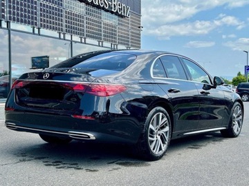 Mercedes Klasa E W214 Sedan 2.0 220d 197KM 2025 E Klasa 220 d 4-Matic Avantgarde 2.0 (197KM) 2025, zdjęcie 4