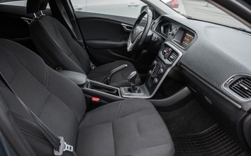 Volvo V40 II Cross Country D2 115KM 2013 Volvo V40 1.6 D2 115KM Alu Pdc Hak Full Serwis Gwarancjia 1.6 Diesel, zdjęcie 27