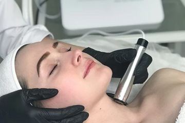 Антивозрастная терапия для лица комбайн 8в1 Zemits Meister NG