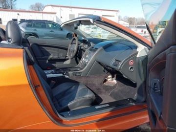 Aston Martin V12 Vantage I 2017 Aston Martin V12 Vantage S 2017 6.0 Benzyna 563KM, zdjęcie 9