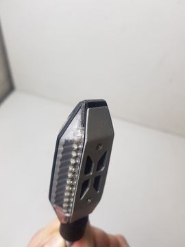 YAMAHA LED KIERUNKOWSKAZ + ŚWIATŁA DZIENNE