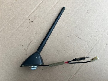 ANTÉNA STANICE NA STŘECHA DAIHATSU SIRION 2005-2014