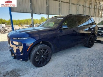BMW X7 2024 BMW X7 M60I 2024 4.4 Benzyna 523KM