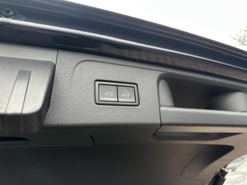Volkswagen Passat B8 Variant Facelifting 2.0 TDI SCR 200KM 2022 Volkswagen Passat 2.0 TSI 200KM 4Motion FV 23%, zdjęcie 32