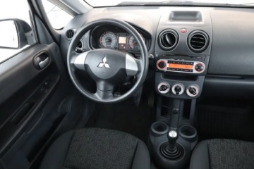 Mitsubishi Colt VI Hatchback 1.3 i 16V CZ3 95KM 2011 Mitsubishi Colt 1.3, Klima, zdjęcie 6
