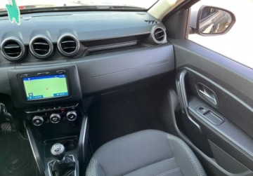 Dacia Duster II SUV  1.3 TCe 130KM 2019 Dacia Duster kamera cofania, nawigacja 1.3 Benzyna 130KM, zdjęcie 26