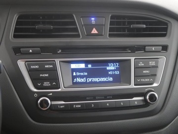 Hyundai i20 I Hatchback 5d Facelifting 1.4 CVVT 100KM 2015 Hyundai i20 1.4, Salon Polska, Klima, Tempomat, zdjęcie 11