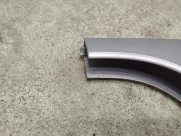 VW Golf V PLUS КРЫШКА ЗАДНЕГО КОЛЬЦА ПРАВАЯ