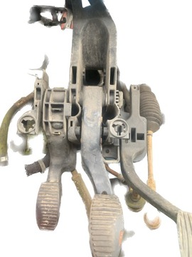 PEDAŁY KOMPLET 1,2 1,4 1,6 1,8 1,9 FIAT PUNTO 2