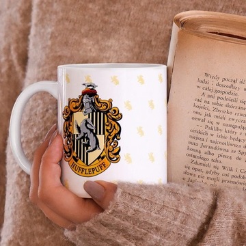 Кофейная кружка Harry Potter Hufflepuff 330 мл