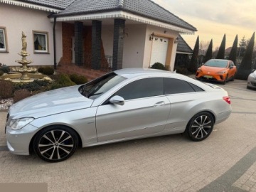 Mercedes Klasa E W212 Coupe 250 CGI BlueEFFICIENCY 204KM 2010 Mercedes E250 CGI BlueEFFICIENCY Automatik Avantgarde 204KM 2010r Zamiana!, zdjęcie 26