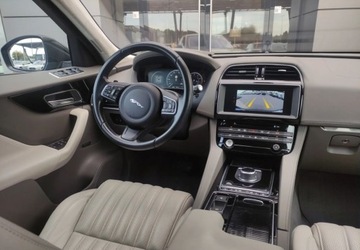 Jaguar F-Pace SUV 3.0 V6 340KM 2016 Jaguar F-Pace 3.0 SC V6 340KM AWD Portfolio 3.0 Benzyna 340KM, zdjęcie 14