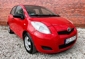 Toyota Yaris II Hatchback 5d 1.0 VVT-i 69KM 2008 Toyota Yaris Salon PL klima Alu Gwarancja w cenie Warszawa VDAK Benzyna, zdjęcie 1