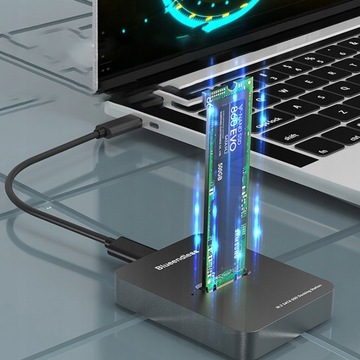 Адаптер SSD Карманный диск NVME/SATA M.2 USB-C SD03A