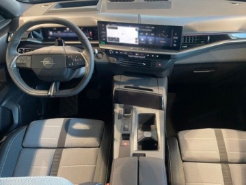 Opel 2026 Od ręki - GS 1.2 Turbo 145KM / Pakiet Tech Plus, Multimedia Plus, zdjęcie 4