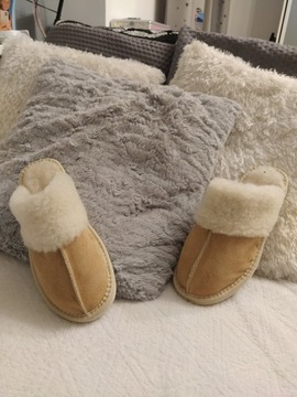 ТАПОЧКИ ЖЕНСКИЕ ТЕПЛЫЕ ТАПОЧКИ SLUTS, ШЕРСТЬ