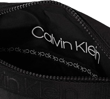 Calvin Klein saszetka męska na ramię czarna K50K505670-BAX