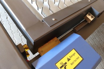 Лазер с ЧПУ для резки листового металла 1,5кВт IPG Германия 4,0x2,5