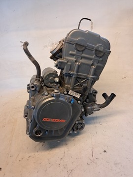 KTM Duke 125 21R M-935 M935 Двигатель