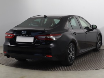 Toyota Camry IX Sedan 2.5 Hybrid Dynamic Force 218KM 2021 Toyota Camry 2.5 Hybrid, Salon Polska, zdjęcie 4