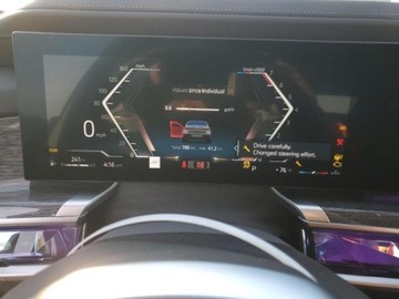 BMW 2024 BMW Seria 7 2024 BMW 760 XI 4.4 Benzyna 536KM, zdjęcie 9