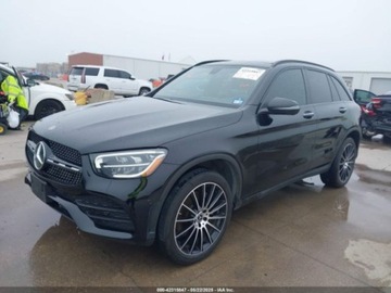 Mercedes GLC C253 2021 Mercedes-Benz GLC 300 Suv 2021 2.0l 2.0 Benzyna 255KM, zdjęcie 1