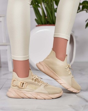 БЕЖЕВАЯ ЖЕНСКАЯ СПОРТИВНАЯ ОБУВЬ FOREFFA 36