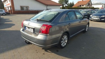 Toyota Avensis II Sedan 2.0 D-4D 116KM 2003 Toyota Avensis Ozarow Mazowiecki 2.0 diesel 2003 rok UNIKAT, zdjęcie 2