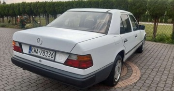 Mercedes W124 Sedan 2.0 105KM 1987 Mercedes-Benz W124 (1984-1993) Mercedes-Benz W124 (1984-1993) 2.0 Benzyna, zdjęcie 29