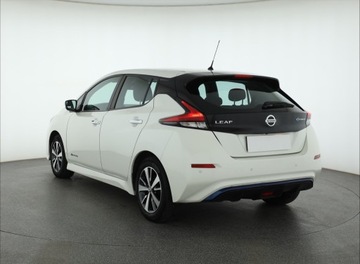 Nissan Leaf II Hatchback Elektryczny 40kWh 150KM 2018 Nissan Leaf 40 kWh, SoH 86%, Salon Polska, zdjęcie 3