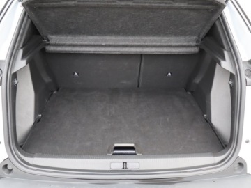 Peugeot 2008 II SUV 1.2 PureTech 130KM 2023 Peugeot 2008 1.2 PureTech, Salon Polska, zdjęcie 13