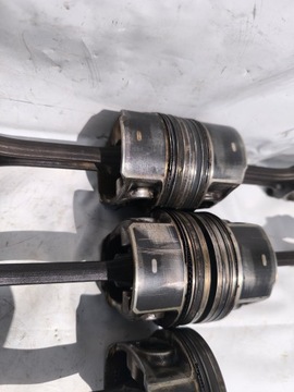 ПОРШЕНЬ + ШАТУН VOLVO V50 2.5T 220HP B5254T3