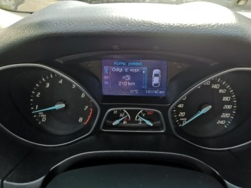 Ford Focus III Kombi 1.0 EcoBoost 125KM 2012 Ford Focus 1.0 12V 125KM Klimatyzacja Nawi Parktro, zdjęcie 12