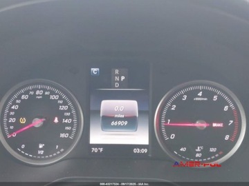 Mercedes GLC C253 2017 Mercedes-Benz GLC 2017 r., 2,0L 300 COUPE 4MATIC 2.0 Benzyna 241KM, zdjęcie 6