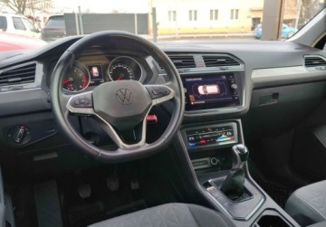 Volkswagen Tiguan II SUV Facelifting 1.5 TSI 150KM 2021 Volkswagen Tiguan 2021 1.5TSI 150KM 40.665km Salon Polska 1wl Bezwypadkowy, zdjęcie 15