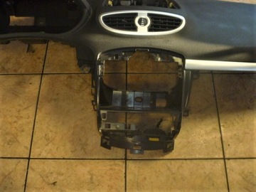 RENAULT CLIO III KOKPIT DESKA EVROPA
