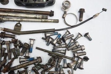 SUZUKI SV 650 S 03-12 ВИНТЫ