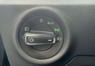 Skoda Scala Hatchback 1.0 TSI 110KM 2020 Skoda Scala 1.0 TSI 110 KM 6 bieg.manual Style Benzyna 110KM, zdjęcie 13