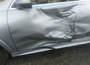 Mercedes GLE V167 2023 Mercedes-Benz GLE 2023, 3.0L, 4x4, od ubezpieczalni 3.0 Benzyna 362KM, zdjęcie 5