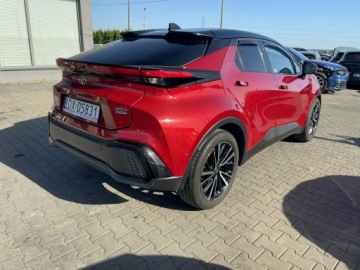Toyota C-HR II SUV 2.0 Hybrid Dynamic Force 197KM 2024 Toyota C-HR Salon PL Hybryda Executive Automat