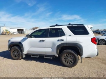 Toyota 2025 Toyota 4-Runner SR5 2025 2.4 Benzyna 278KM, zdjęcie 2