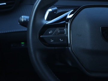 Peugeot 2008 II SUV Facelifting 1.2 PureTech 130KM 2024 Peugeot 2008 1.2 PureTech, Salon Polska, zdjęcie 21