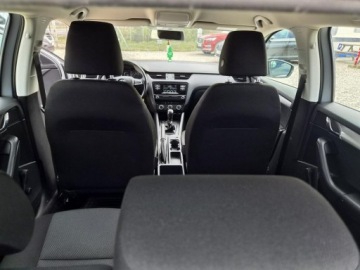 Skoda Octavia III Liftback 1.6 TDI 110KM 2016 Škoda Octavia Skoda Octavia 1,6 Tdi, zdjęcie 19