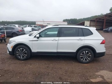 Volkswagen Tiguan III 2024 Volkswagen Tiguan 2024 VOLKSWAGEN TIGUAN 2.0T S 2.0 Benzyna 184KM, zdjęcie 12