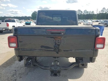 Jeep Gladiator 2022 Jeep Gladiator Sport 2022 3.6l 3.6 Benzyna 285KM, zdjęcie 2