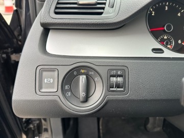 Volkswagen Passat B6 Variant 2.0 TDI-CR DPF 110KM 2010 Volkswagen Passat 2.0 TDI CR/Bogata wersja/HAK/, zdjęcie 26